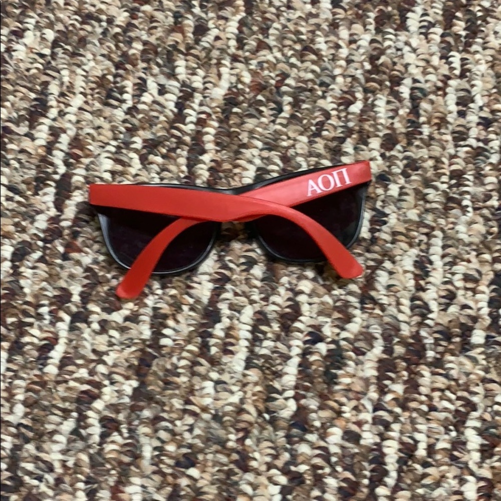 AOII sunglasses